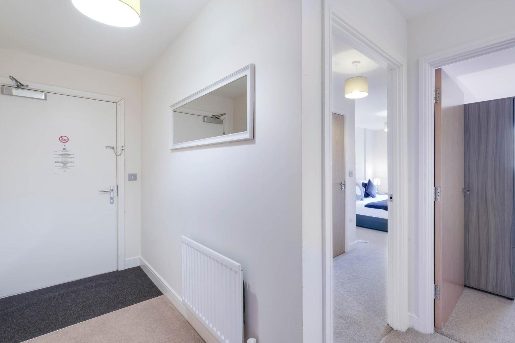 Alder House Serviced Apartment Maidenhead By 360Stays Exterior foto