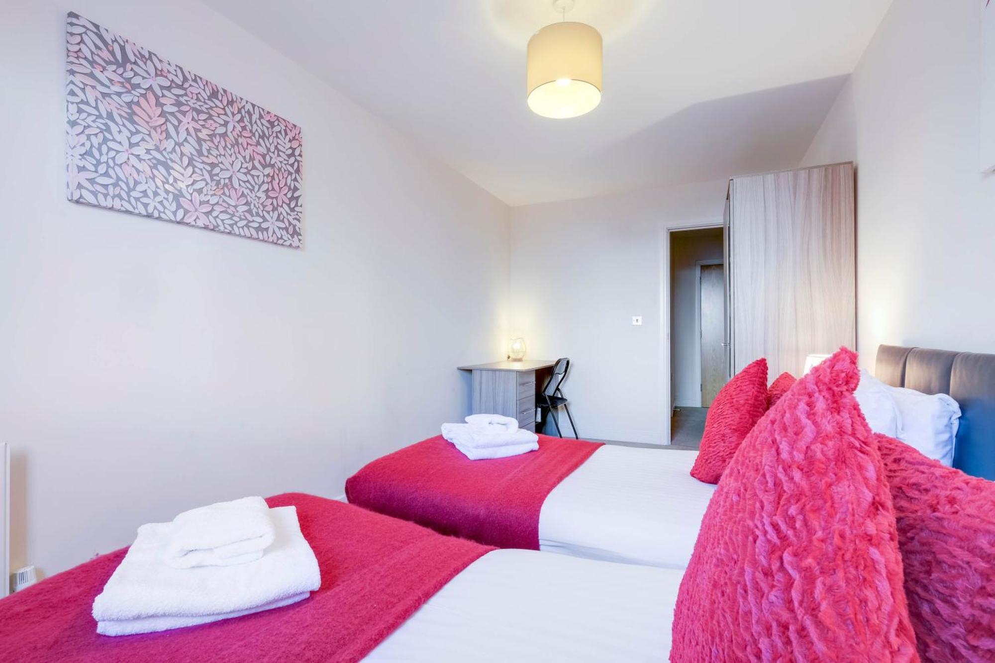 Alder House Serviced Apartment Maidenhead By 360Stays Exterior foto